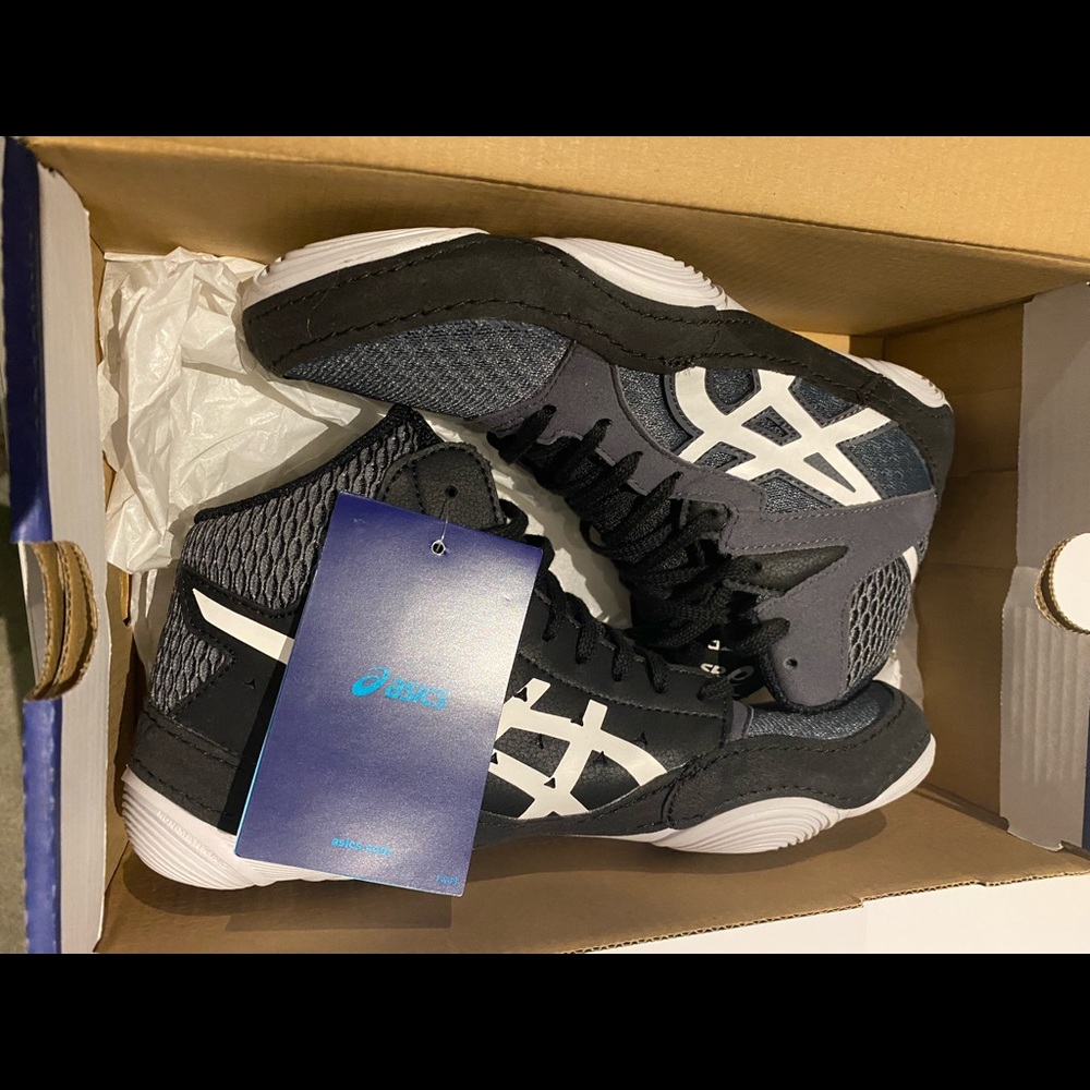ASICS Men’s/Women’s Wrestling Shoe